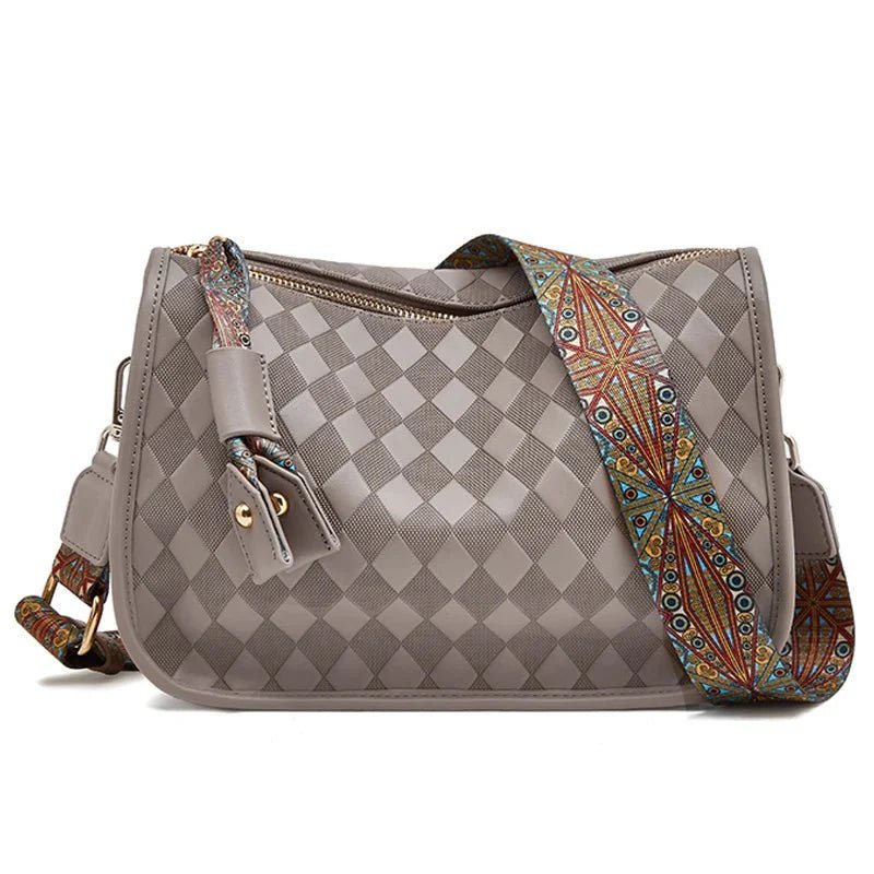 Bolsa Transversal com Estampa Geométrica e Alça Larga Preta BegeGramora | Luxury Ladies Clothing