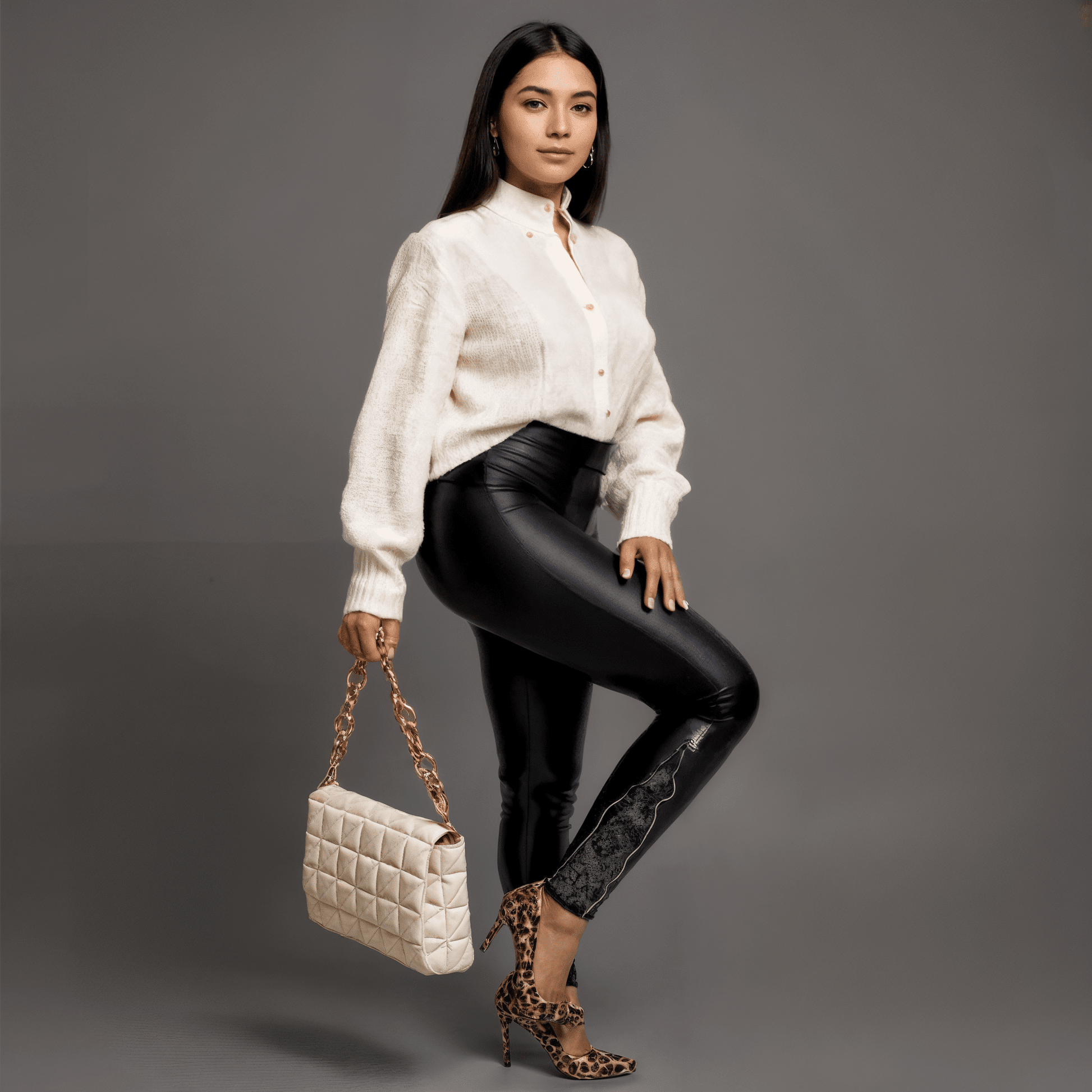 Calça Feminina Ding Casual de CouroGramora | Luxury Ladies Clothing