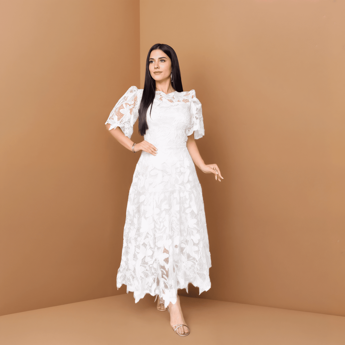 Vestido Feminino de Renda AnajuGramora | Luxury Ladies Clothing